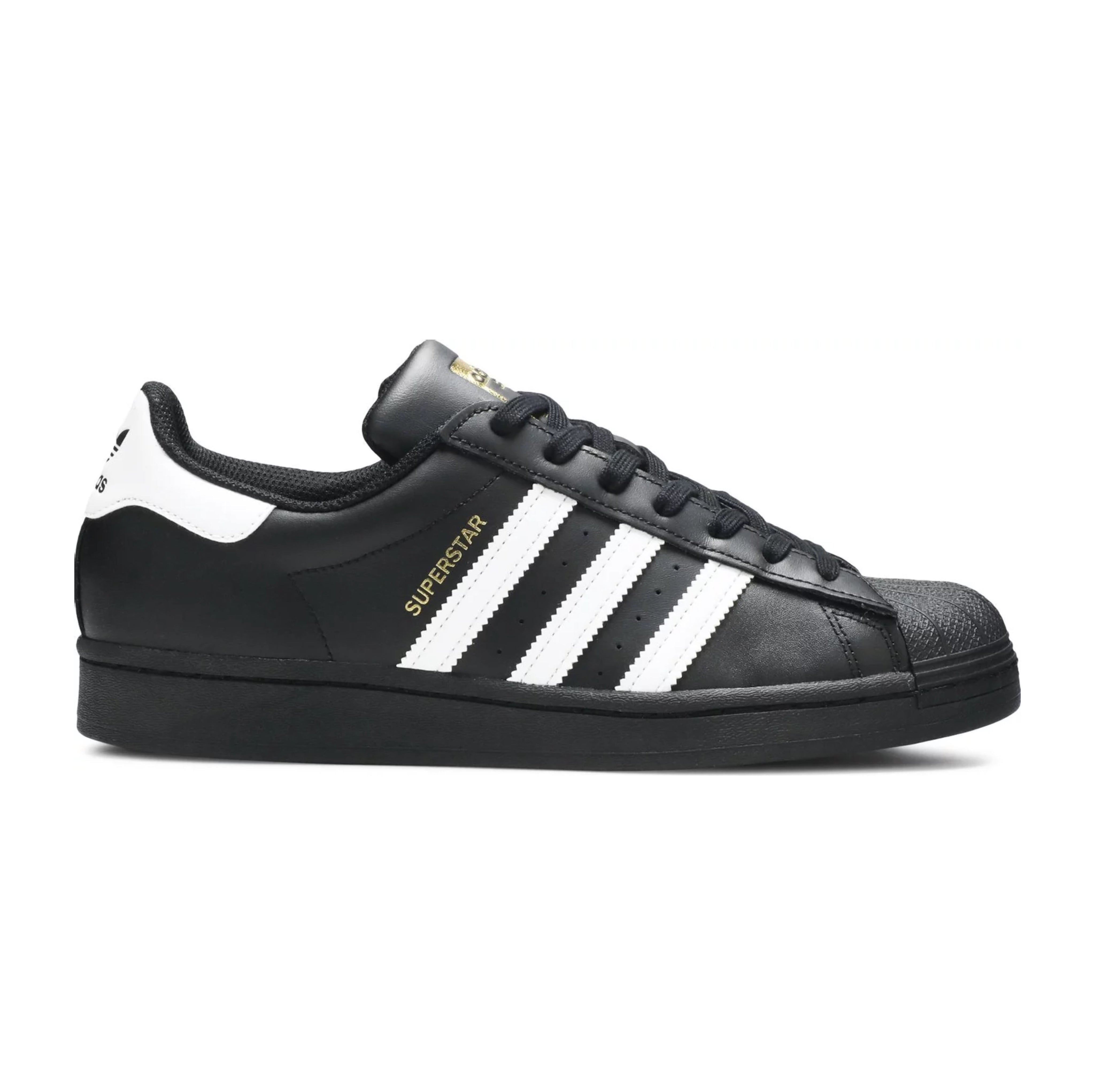 Tenis adidas superstar fashion camurça